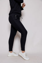 Load image into Gallery viewer, Suzy D Ultimate Joggers Navy