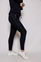 Load image into Gallery viewer, Suzy D Ultimate Joggers light khaki